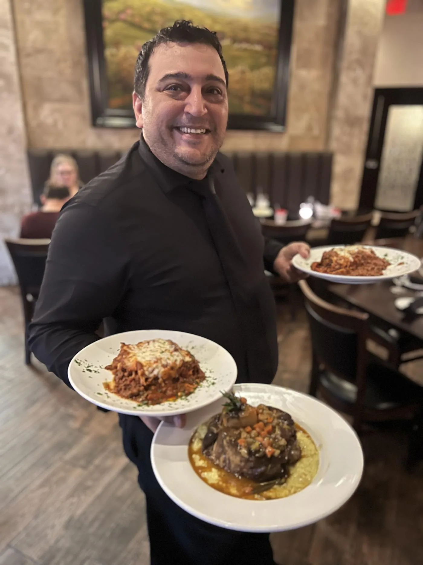 Vincenzo Cucina Italiana dining room near Orange County Convention Center Orlando