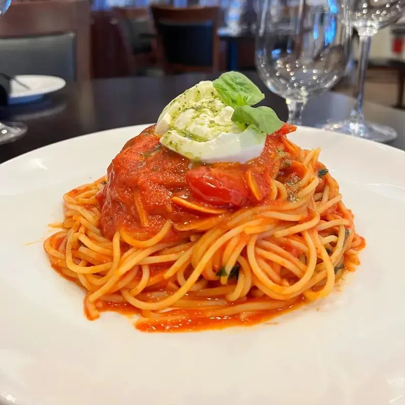 Dining room at Vincenzo I-Drive Orlando